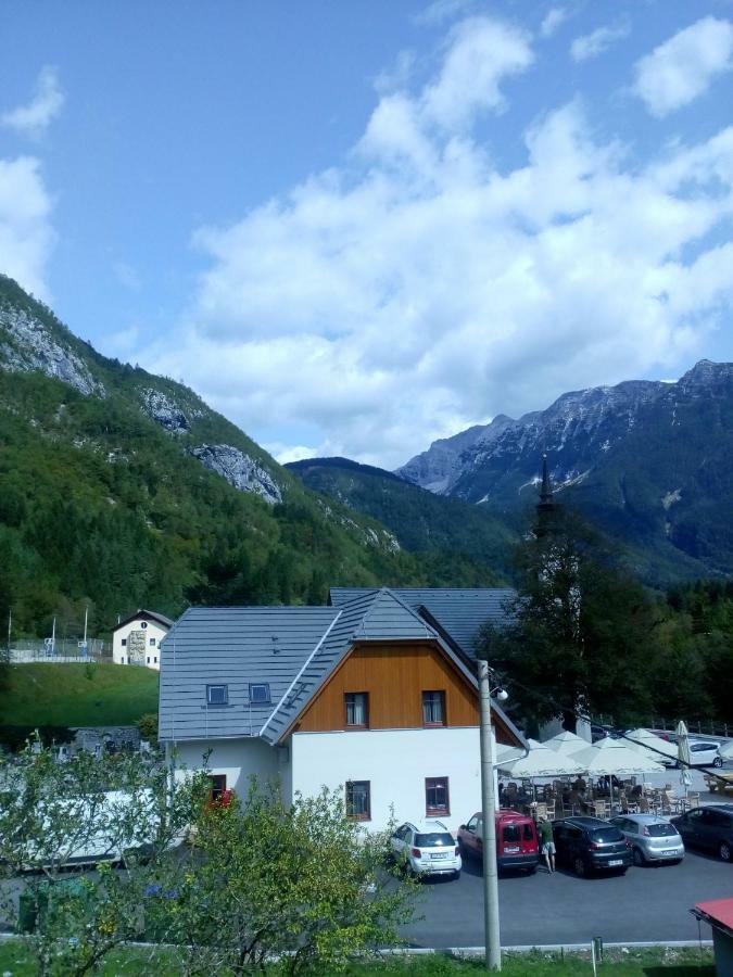 Apartma Pod Rozem Soča エクステリア 写真